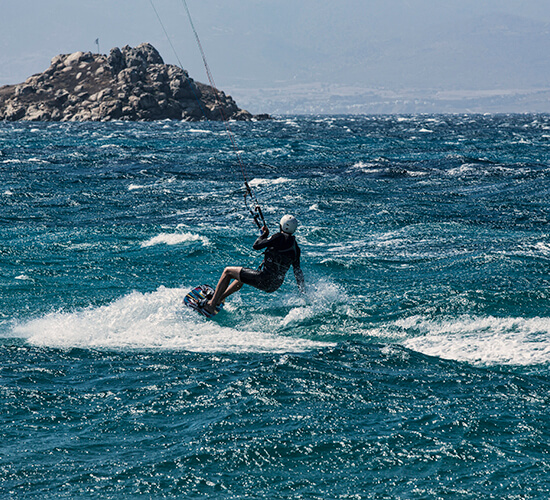 Kitesurfing